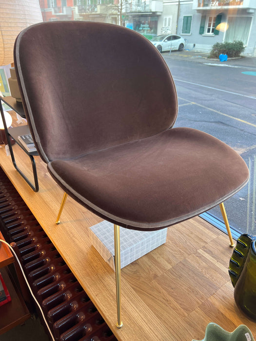 Gubi Beetle Lounge Chair Ausstellungsmodell