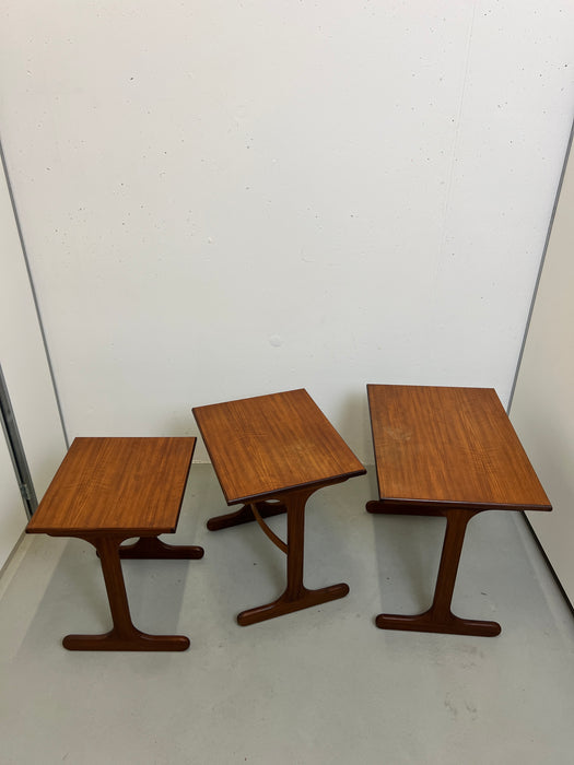 Elegant set of 3 Fresco nesting tables made in 1967 for the furniture company G-plan. The design is by Victor Bramwell Wilkins