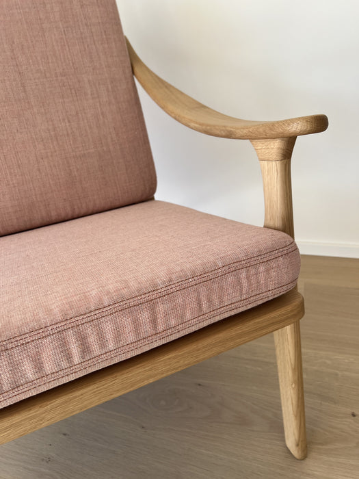 Warm Nordic Lean Back Armchair Easy Chair Ausstellungsmodell