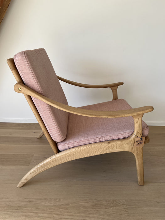 Warm Nordic Lean Back Armchair Easy Chair Ausstellungsmodell