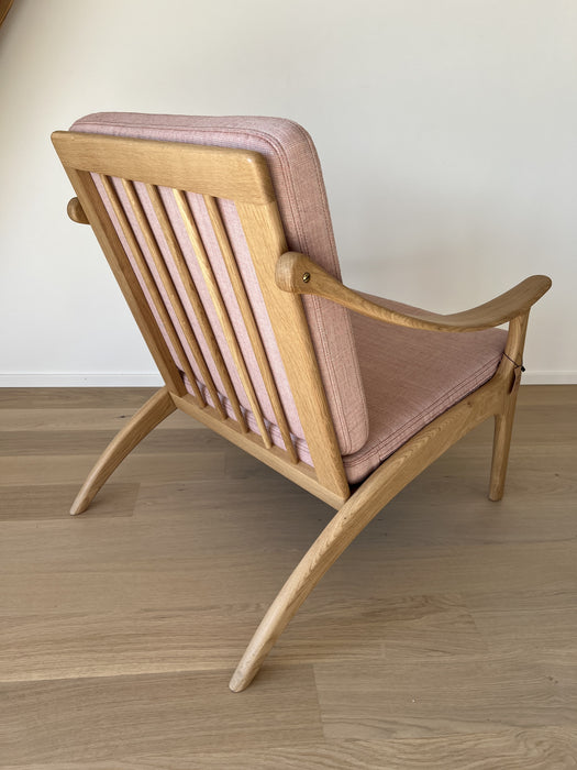 Warm Nordic Lean Back Armchair Easy Chair Ausstellungsmodell