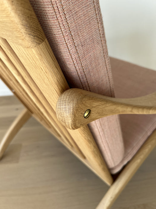 Warm Nordic Lean Back Armchair Easy Chair Ausstellungsmodell