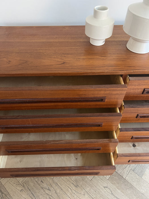 Vintage Sideboard Kommode mit Schubladen Teak Dänemark 60er