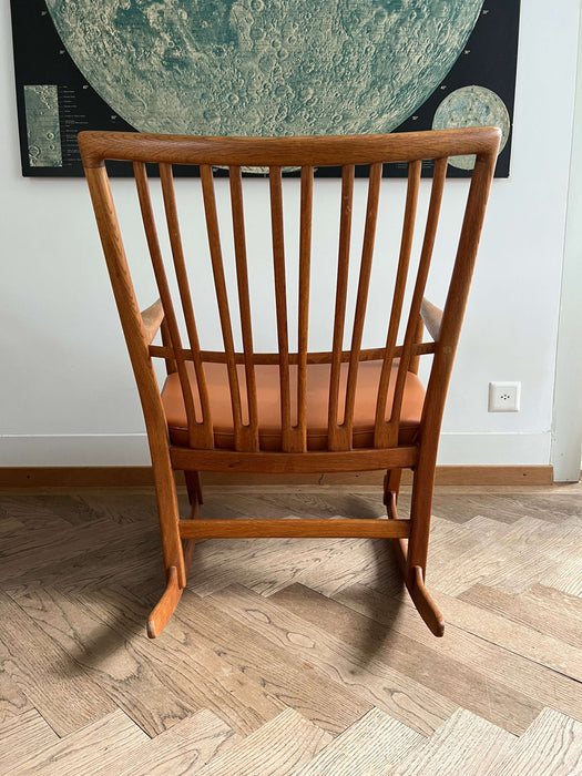 Vintage Schaukelstuhl Rocking Chair ML33 Schaukelstuhl Teak Hans J. Wegner für A/S Mikael Laursen 1950er