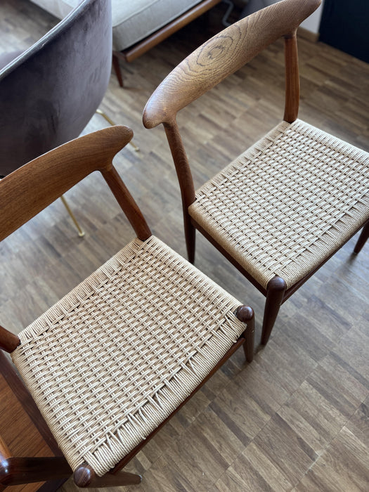 Set of 2 vintage chairs Hans J. Wegner model W2 papercord teak
