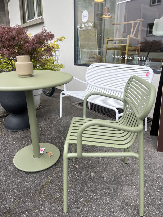 Weekend Gartenstuhl mit Armlehne von Petite Friture vert jade