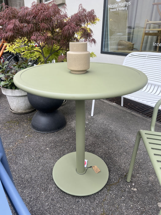 Petite Friture Weekend Bistrotisch Gartentisch Ausstellungsmodell vert jade