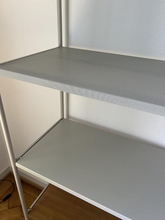 Ferm Living Regalsystem Punctual Ausstellungmodell in lightgrey