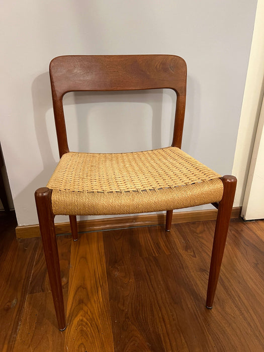 Vintage set of 4 chairs model 75 chair teak Niels O. Møller for JL Moller 1950s 