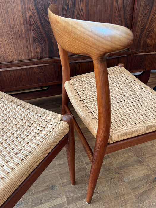2-er Set Vintage Stühle Hans J. Wegner Modell W2 Papercord Teak