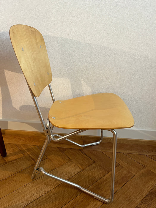 Vintage Stapelstuhl Aluflex Entwurf 1951 niedrige Versrion