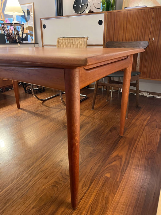Vintage table teak Denmark 60s extendable plates