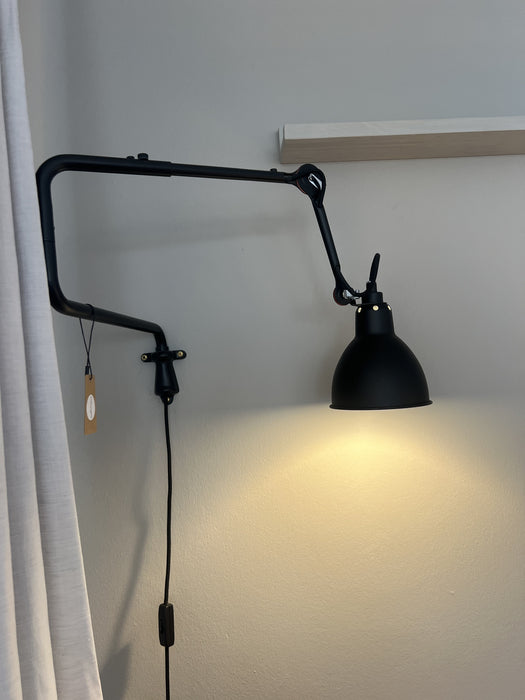 Wandleuchte DCW éditions Gras No 303 schwarz Ausstellungsmodell