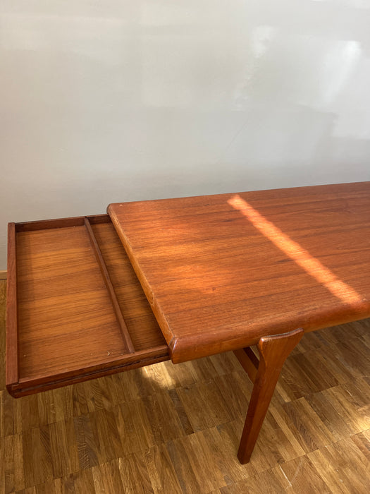 Vintage Johannes Andersen Couchtisch ausziehbar Teak 60er
