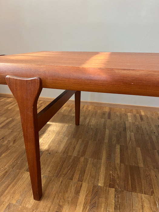 Vintage Johannes Andersen Couchtisch ausziehbar Teak 60er
