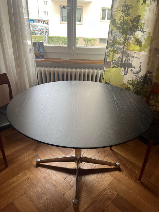 Vintage Tisch Eames Vitra Contract Table mit neuer Holzplatte