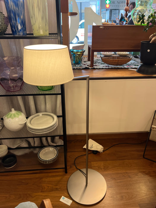 Santa &amp; Cole Americana floor lamp