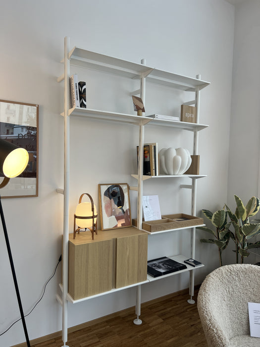 Pira G2 String Furniture Wandregal Eiche Metall weiss Ausstellungsmodell