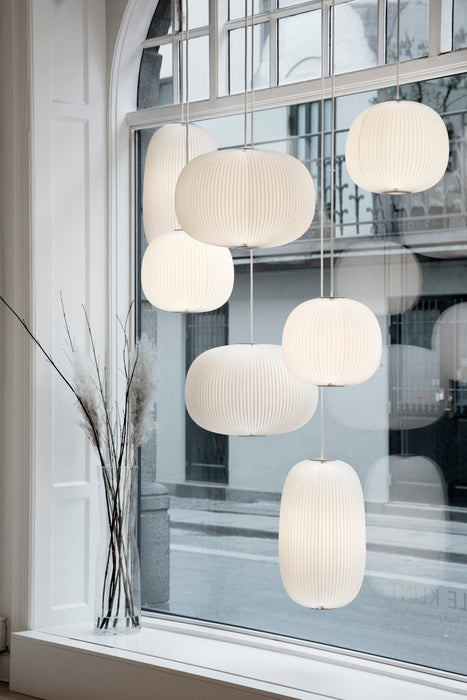 Le Klint Lamella pendant light