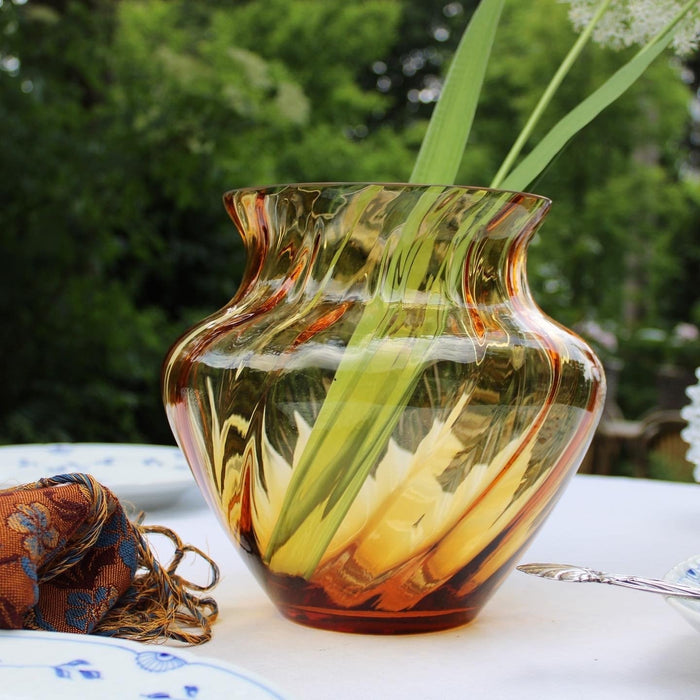 DAHLIA Vase Anna von Lipa Made in Czech Republic