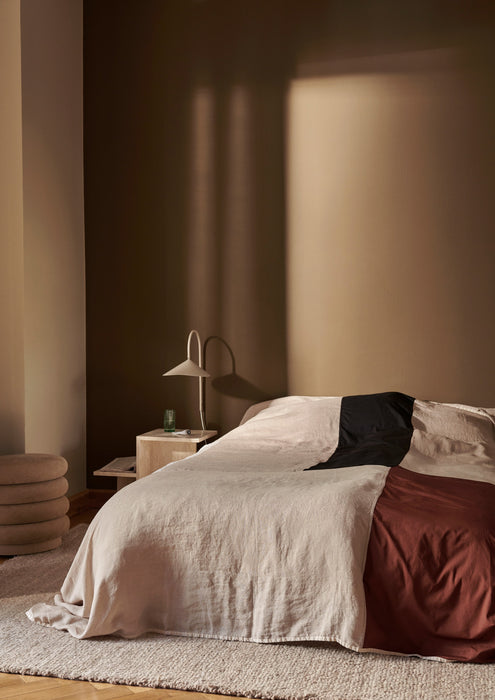 Ferm Living Arum Swivel Wandleuchte cashmere