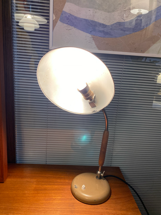Vintage table lamp beige BAG Turgi Sigfried Giedon 30s