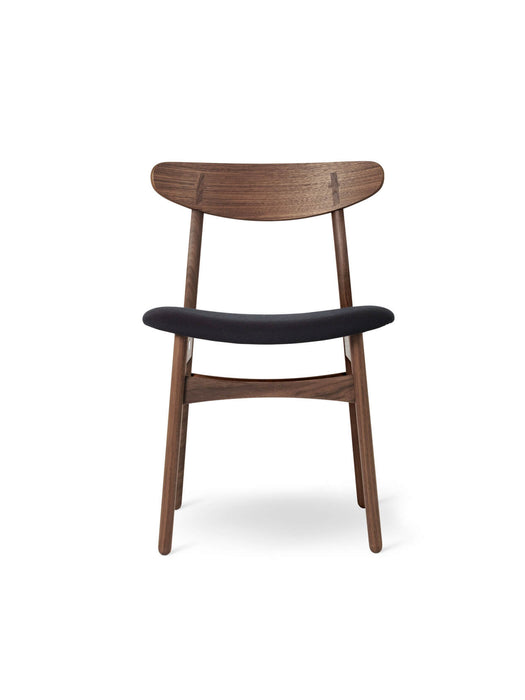 Chair model CH30P Carl Hansen design Hans J. Wegner