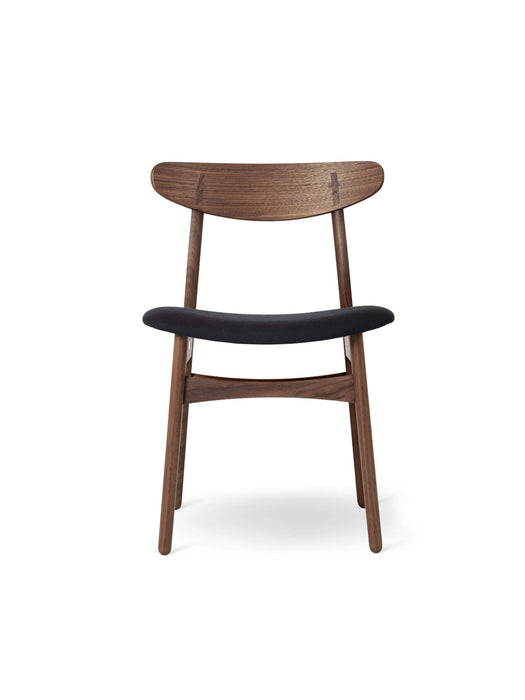 Stuhl Modell CH30P Carl Hansen Design Hans J. Wegner