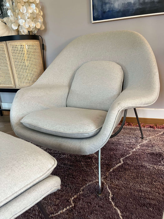 Vintage WOMB CHAIR + OTTOMAN E. Saarinen für Knoll International