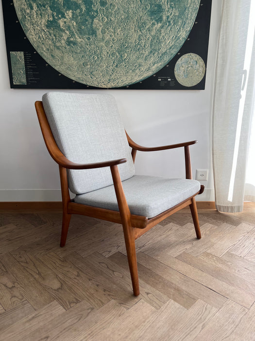Vintage Armchair Sessel 60er Jahre Nussbaum neue Polsterung