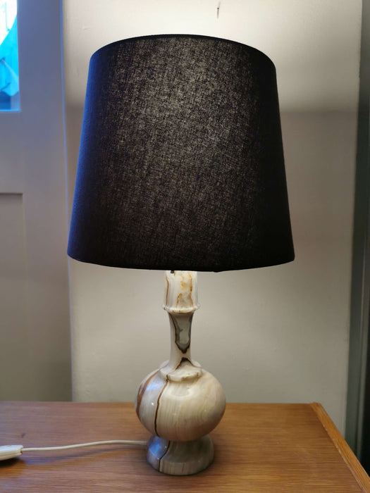 Vintage Tischleuchte mit Marmorfuss