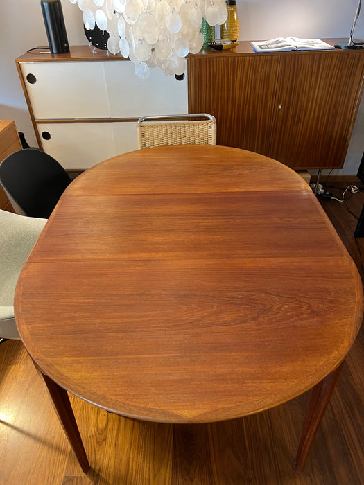 Vintage Rosengren Hansen Teak rund oval für Brande Dänemark 60er extendable