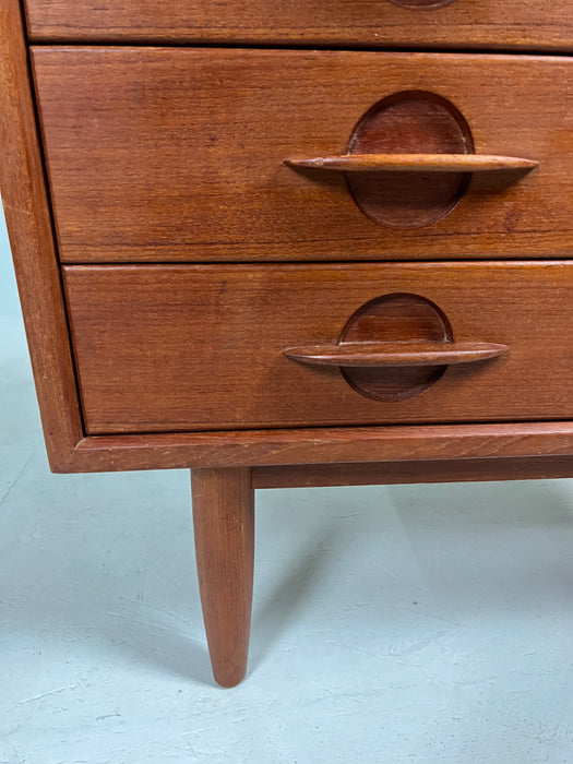 Vintage Teak Kommode klein Nachttisch Swiss Teak Rarität 60er