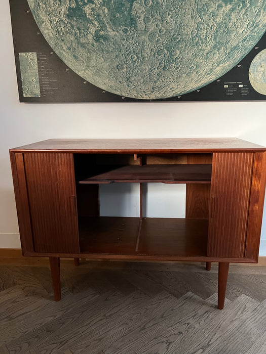 Vintage sideboard small Kai Kristiansen Feldballes Møbelfabrik 