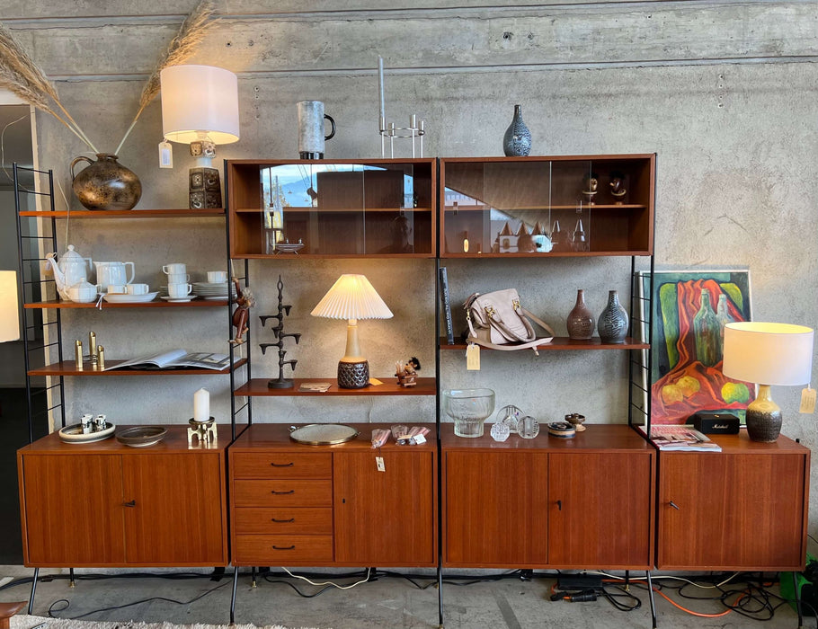 VINTAGE teak shelf freestanding 60s