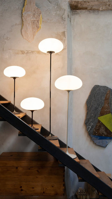 Gubi table lamp Stemlite