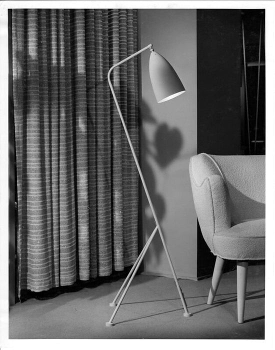 Gubi floor lamp Gröshoppa design Greta Grossman