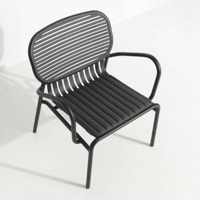 WEEKEND seat cushions for the garden furniture from Petite Friture 
