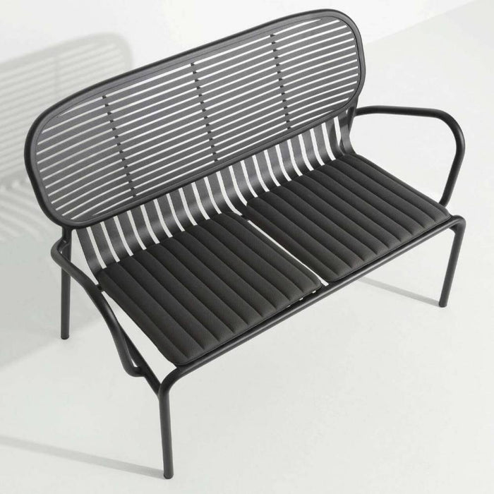 WEEKEND seat cushions for the garden furniture from Petite Friture 