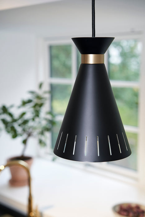 Warm Nordic Cone Pendant Light